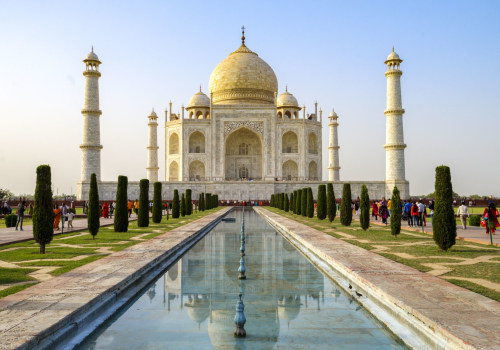 Exploring the Wonders of the Taj Mahal Through Virtual Tours